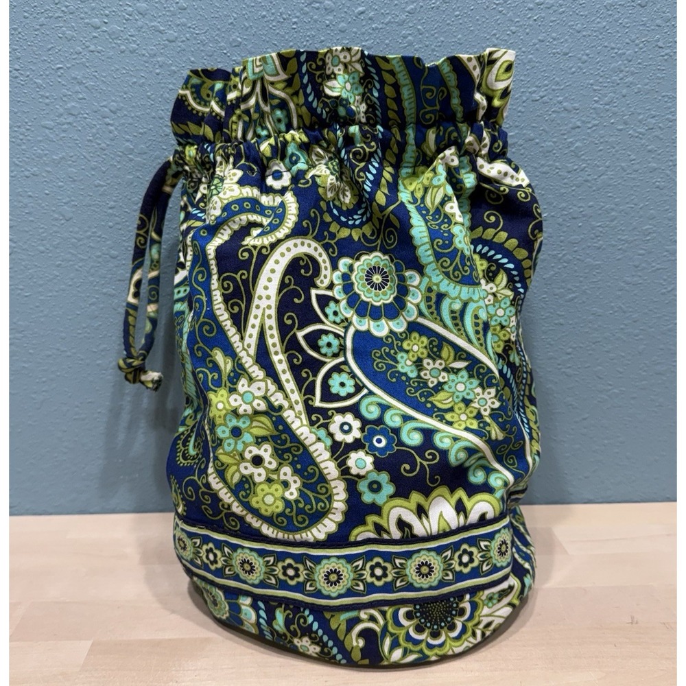 Vera Bradley Rhythm & Blues Drawstring Ditty Bag Water Resistant Lined Beach Bag